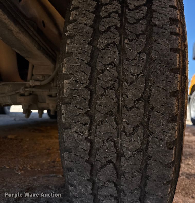 image for item DJ0920 2013 Ford F150 SuperCab pickup truck