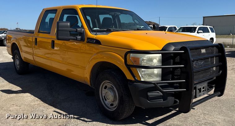 image for item DJ0921 2011 Ford F250 Super Duty Crew Cab pickup truck