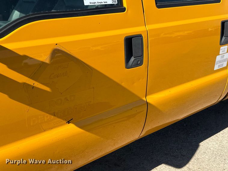 image for item DJ0921 2011 Ford F250 Super Duty Crew Cab pickup truck