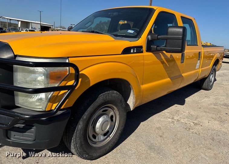 image for item DJ0921 2011 Ford F250 Super Duty Crew Cab pickup truck