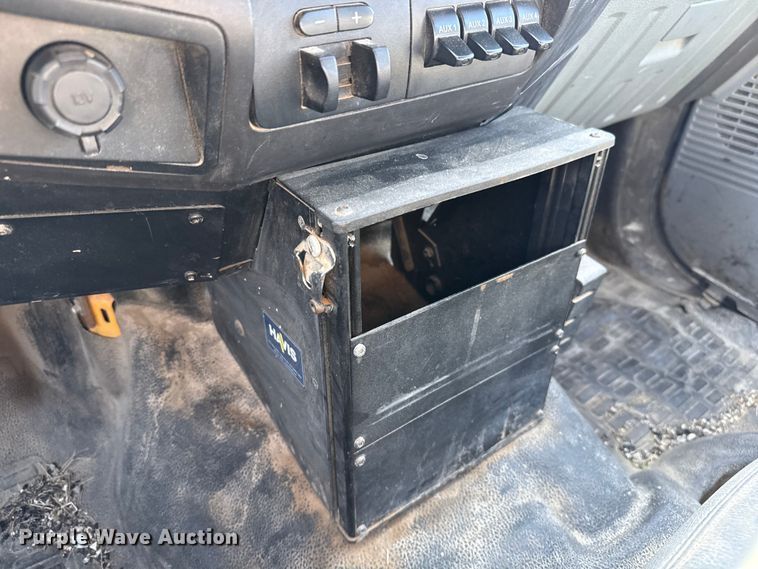 image for item DJ0921 2011 Ford F250 Super Duty Crew Cab pickup truck