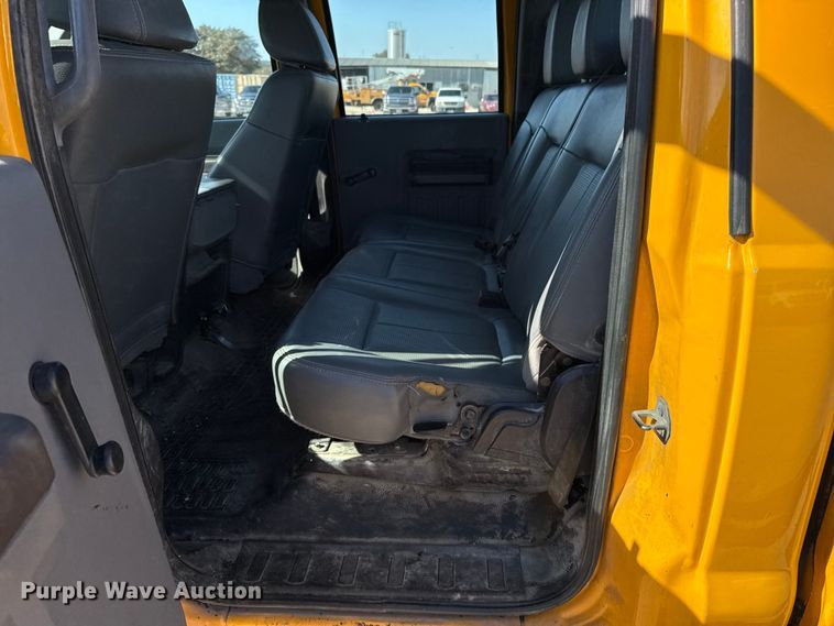 image for item DJ0921 2011 Ford F250 Super Duty Crew Cab pickup truck