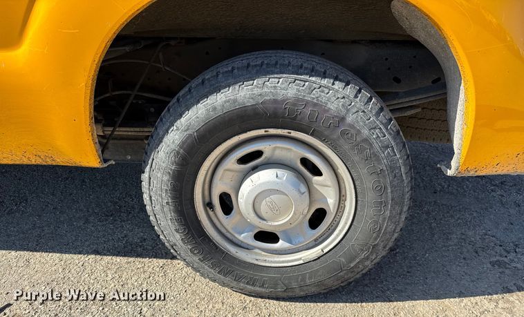 image for item DJ0921 2011 Ford F250 Super Duty Crew Cab pickup truck