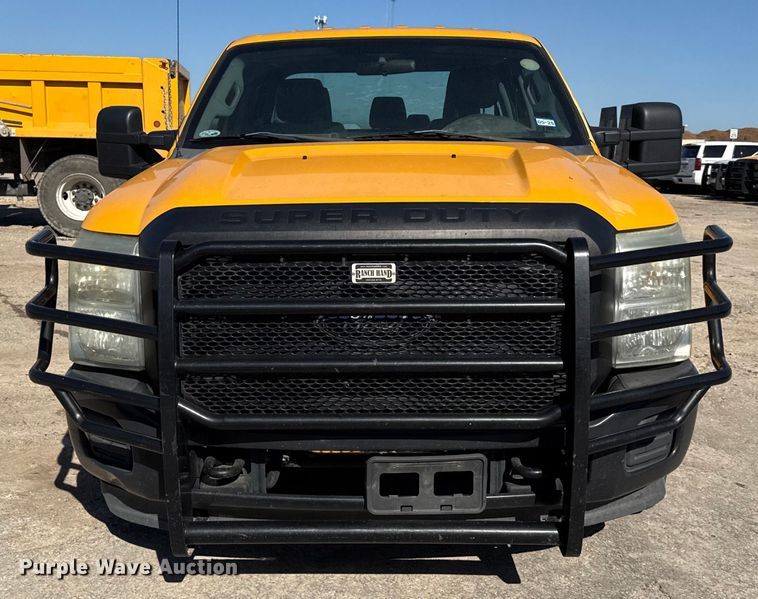 image for item DJ0922 2011 Ford F250 Super Duty Crew Cab pickup truck