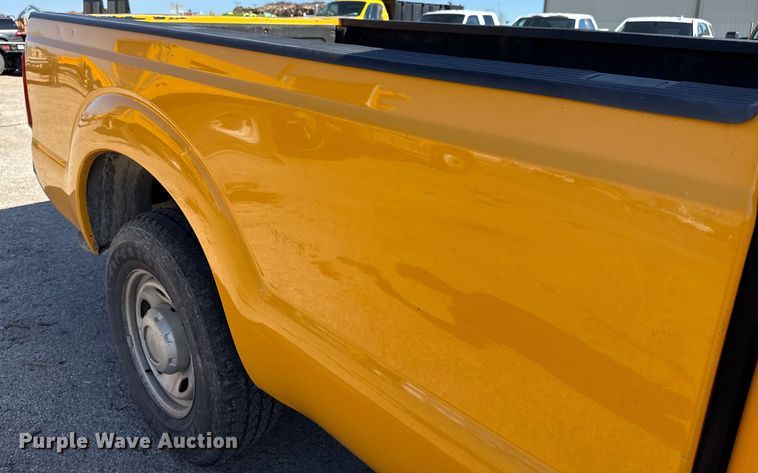 image for item DJ0922 2011 Ford F250 Super Duty Crew Cab pickup truck