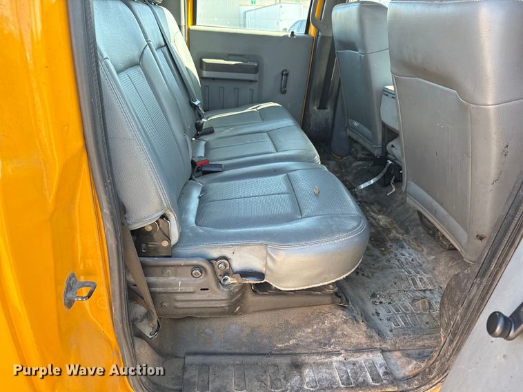 image for item DJ0922 2011 Ford F250 Super Duty Crew Cab pickup truck