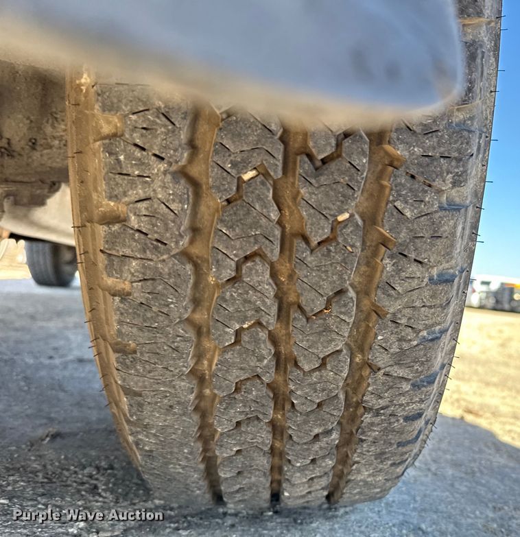 image for item DJ0922 2011 Ford F250 Super Duty Crew Cab pickup truck