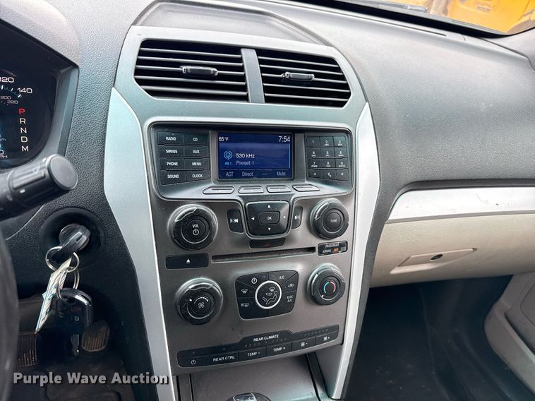 image for item DJ0926 2015 Ford Explorer SUV