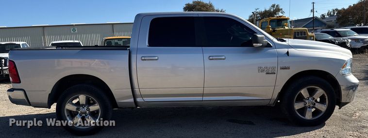 image for item DJ0933 2019 Dodge Ram 1500 Crew Cab pickup truck