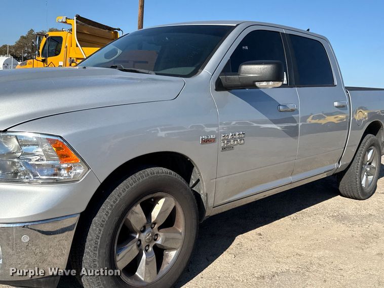 image for item DJ0933 2019 Dodge Ram 1500 Crew Cab pickup truck