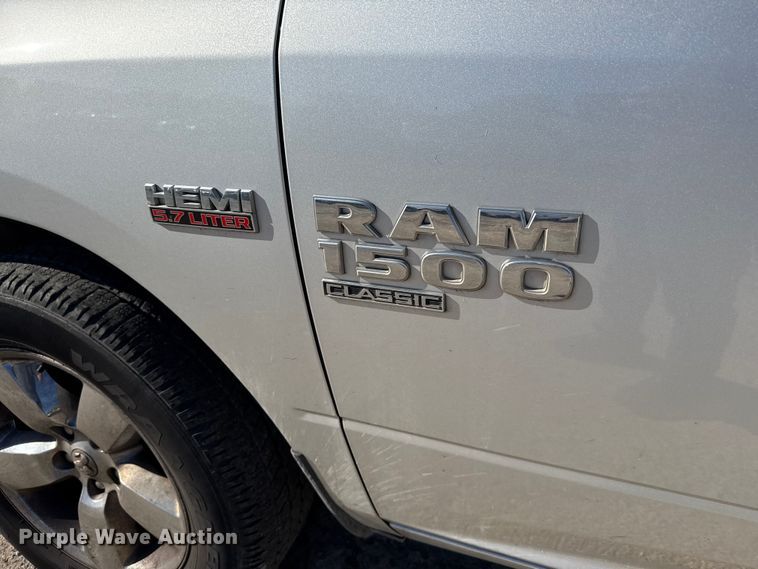 image for item DJ0933 2019 Dodge Ram 1500 Crew Cab pickup truck