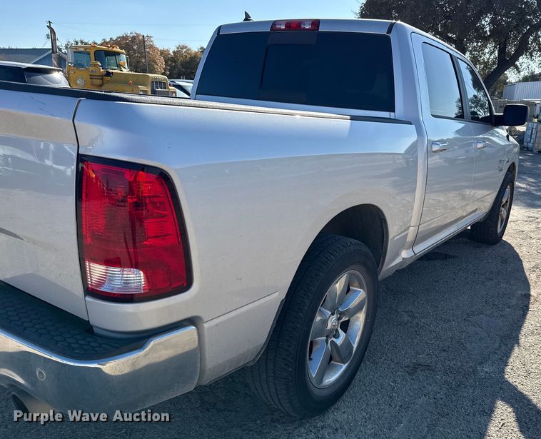 image for item DJ0933 2019 Dodge Ram 1500 Crew Cab pickup truck