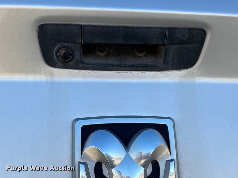 image for item DJ0933 2019 Dodge Ram 1500 Crew Cab pickup truck