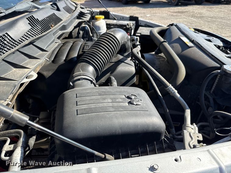 image for item DJ0933 2019 Dodge Ram 1500 Crew Cab pickup truck