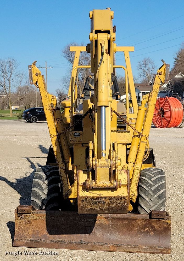 image for item DN3726 1989 Vermeer V-450 trencher