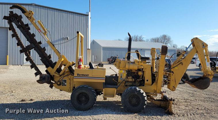 image for item DN3726 1989 Vermeer V-450 trencher