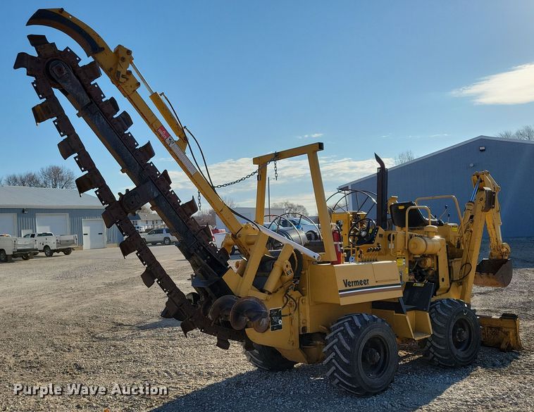 image for item DN3726 1989 Vermeer V-450 trencher