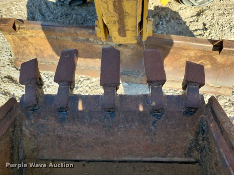 image for item DN3726 1989 Vermeer V-450 trencher