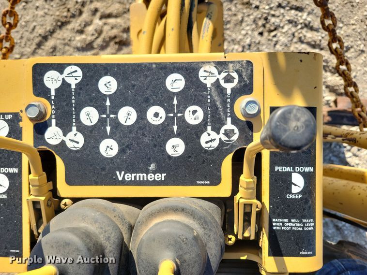 image for item DN3726 1989 Vermeer V-450 trencher
