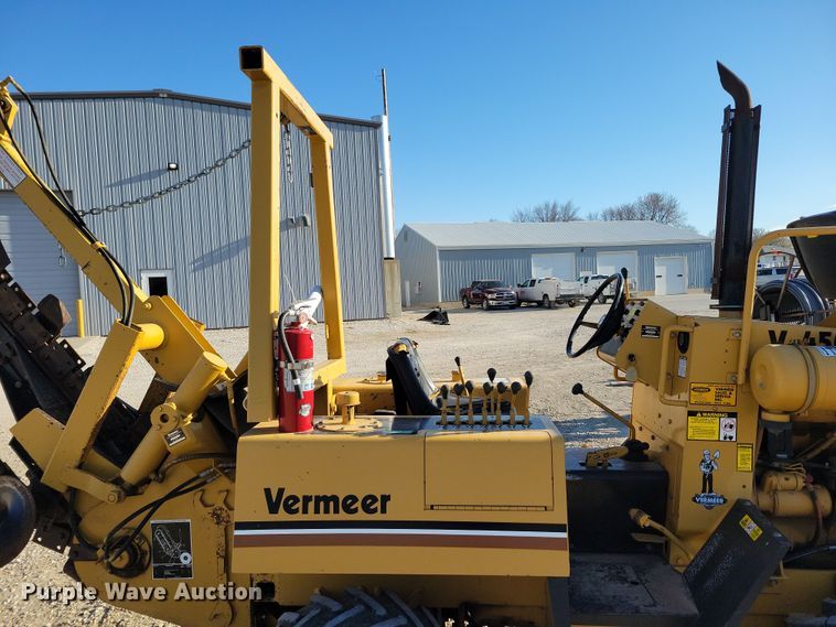 image for item DN3726 1989 Vermeer V-450 trencher