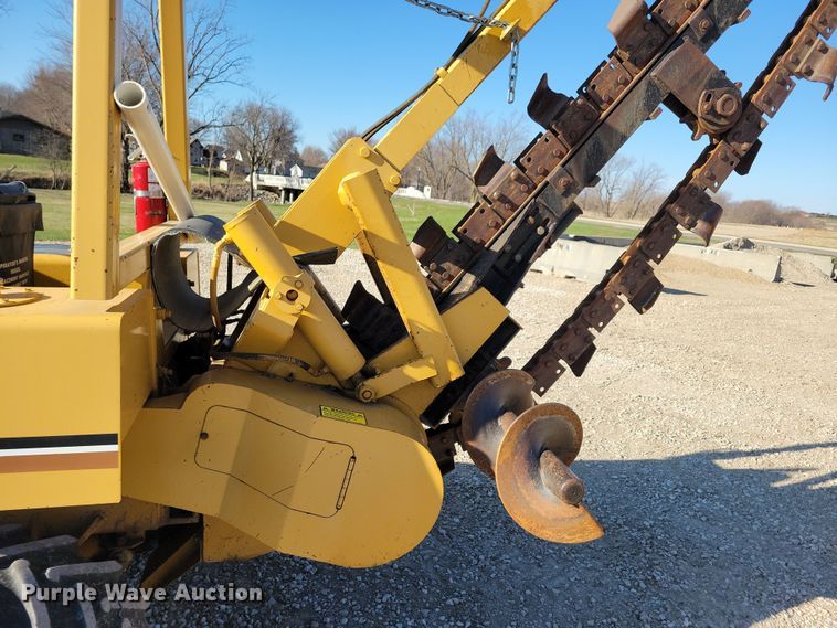 image for item DN3726 1989 Vermeer V-450 trencher