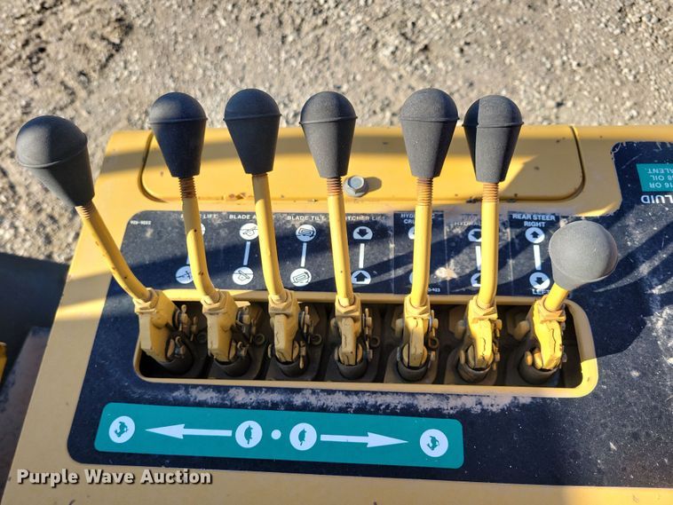 image for item DN3726 1989 Vermeer V-450 trencher