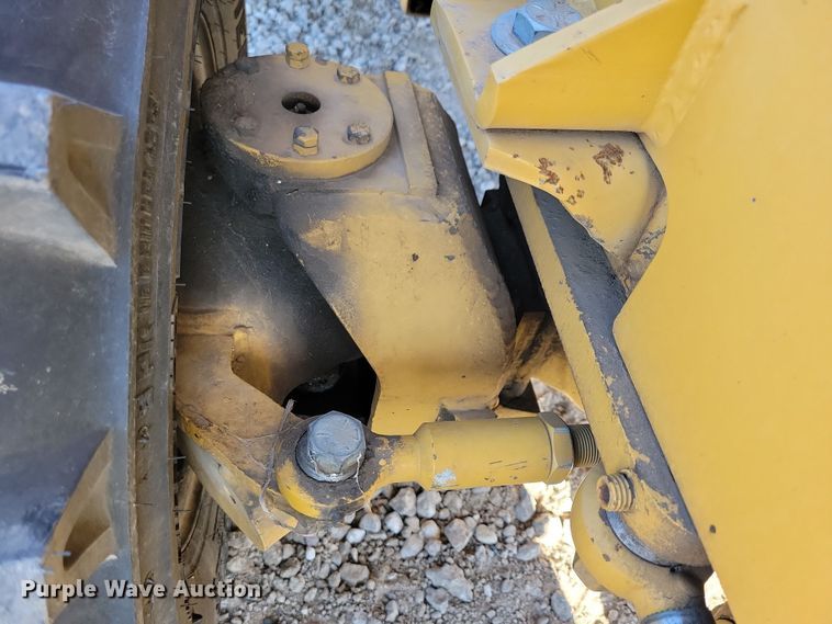 image for item DN3726 1989 Vermeer V-450 trencher