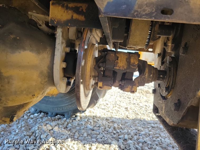 image for item DN3726 1989 Vermeer V-450 trencher