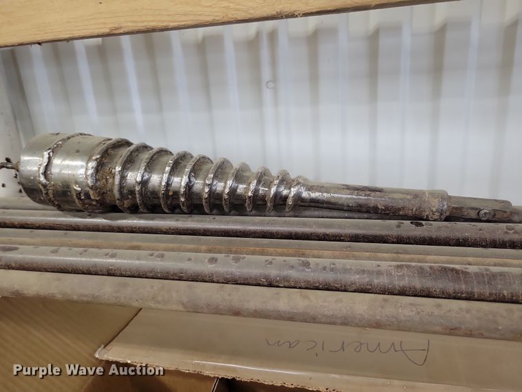 image for item DN3726 1989 Vermeer V-450 trencher