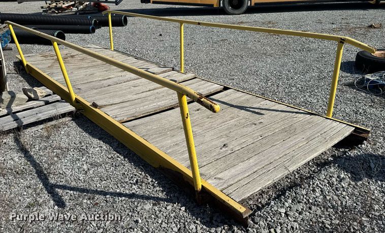 image for item DO0721 Bridge