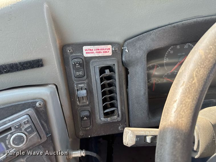 image for item DO0745 2008 Blue Bird Vision school bus