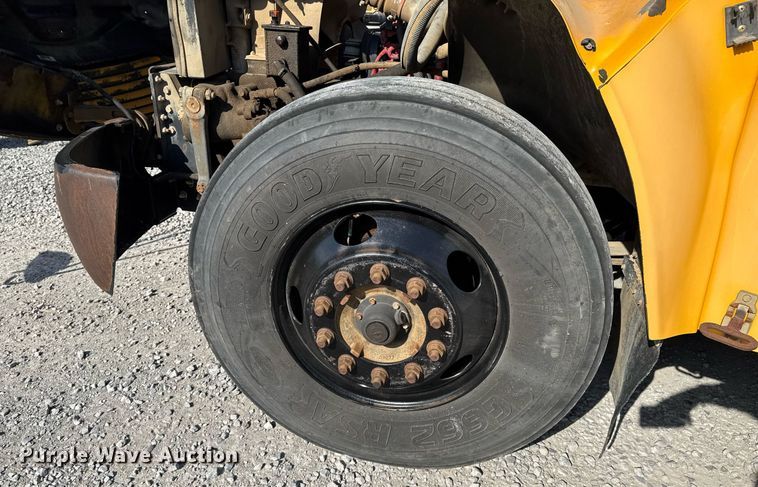 image for item DO0745 2008 Blue Bird Vision school bus