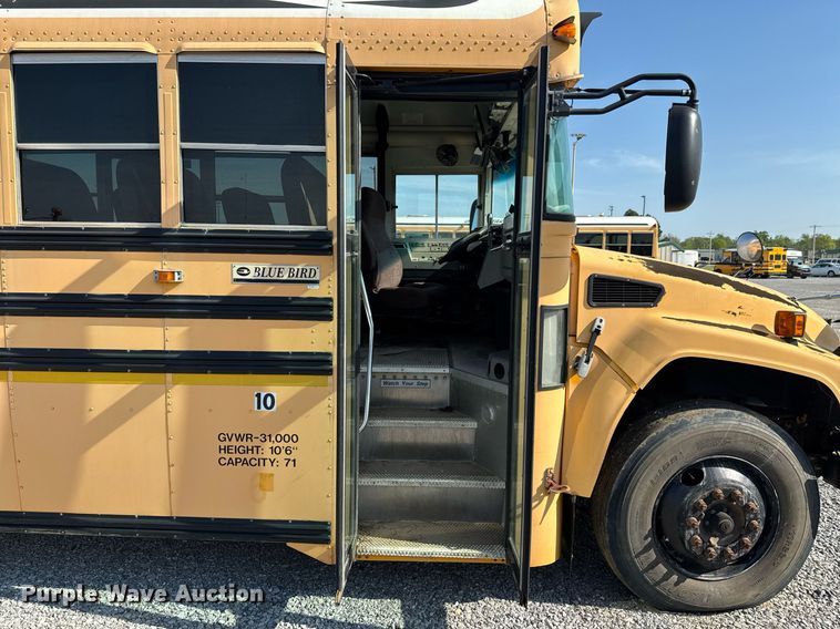 image for item DO0746 2008 Blue Bird Vision school bus