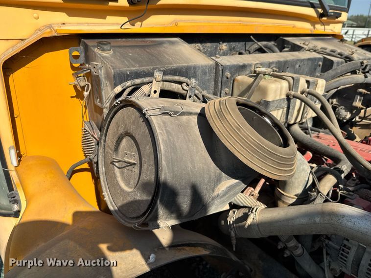 image for item DO0746 2008 Blue Bird Vision school bus