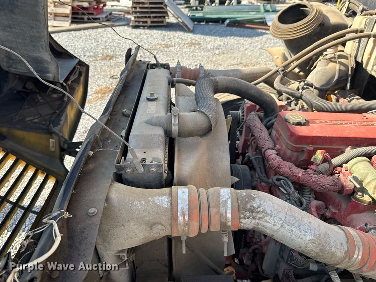 image for item DO0746 2008 Blue Bird Vision school bus