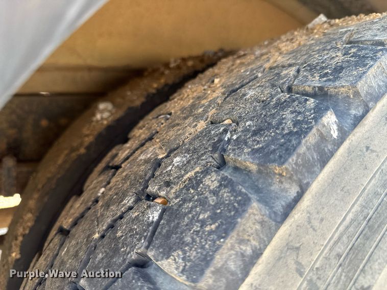 image for item DO0746 2008 Blue Bird Vision school bus