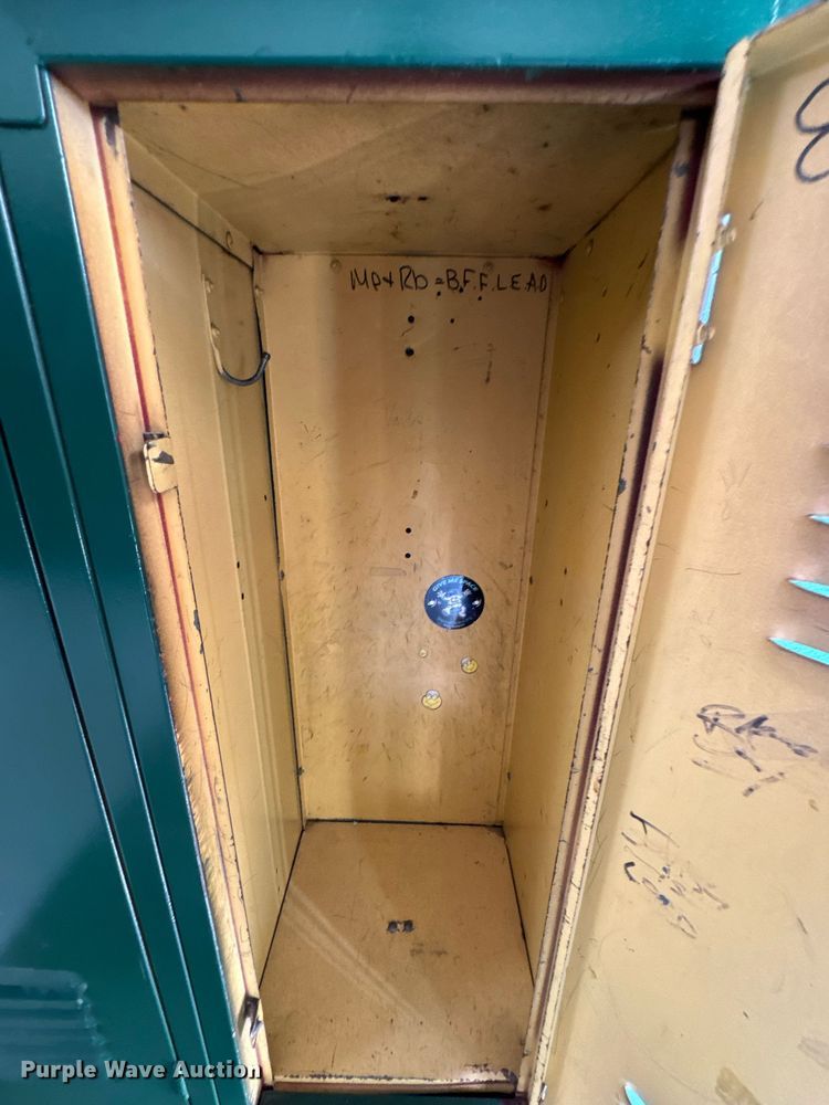 image for item DO0947 (234) Lockers