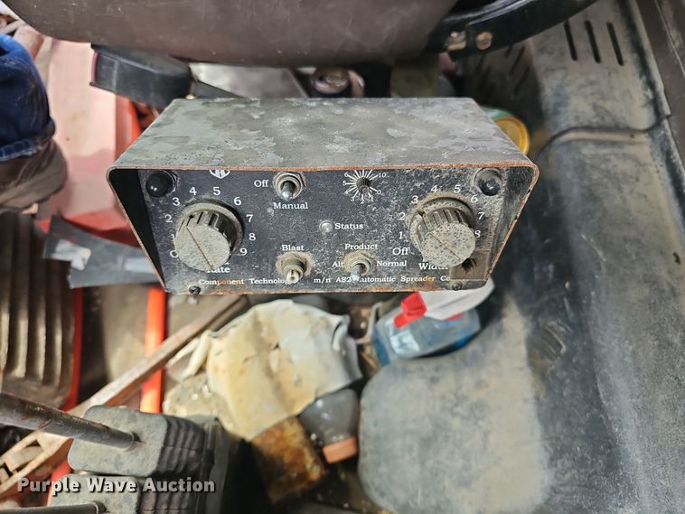 image for item DO7801 2001 International 4900 dump truck