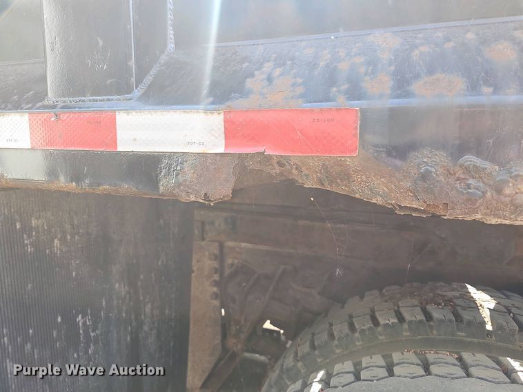 image for item DO7871 1997 International 4700 dump truck