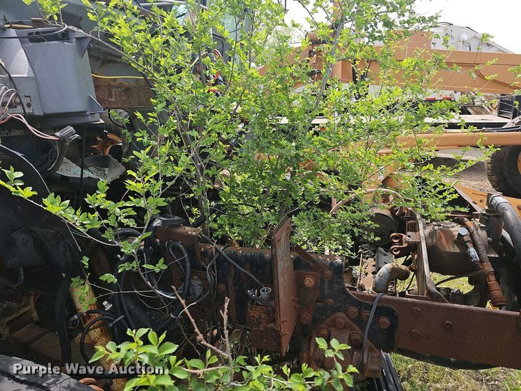 image for item DO7872 1994 Ford F700 dump truck