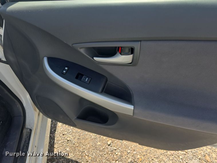 image for item DO7880 2011 Toyota Prius 