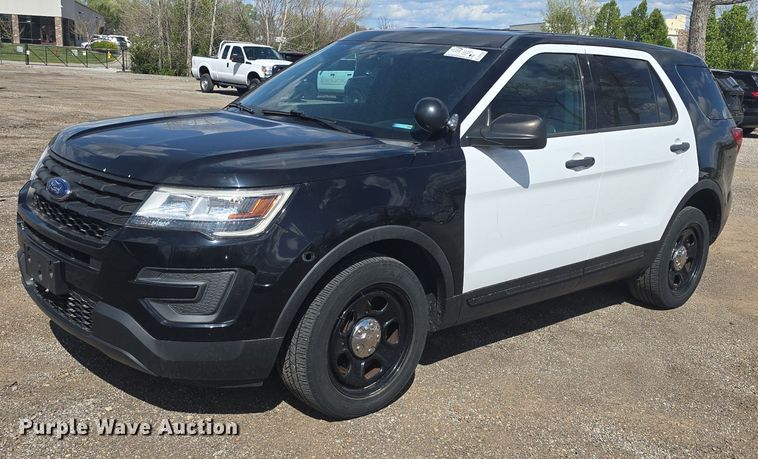 image for item DO7881 2017 Ford Explorer Police Interceptor  SUV
