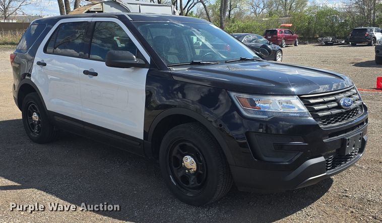 image for item DO7881 2017 Ford Explorer Police Interceptor  SUV