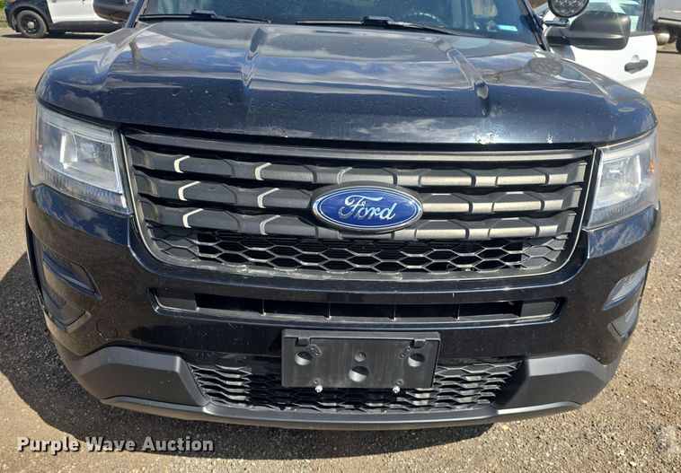 image for item DO7881 2017 Ford Explorer Police Interceptor  SUV