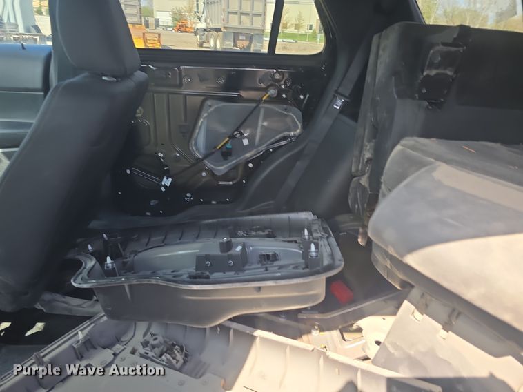 image for item DO7881 2017 Ford Explorer Police Interceptor  SUV