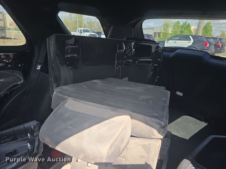 image for item DO7881 2017 Ford Explorer Police Interceptor  SUV