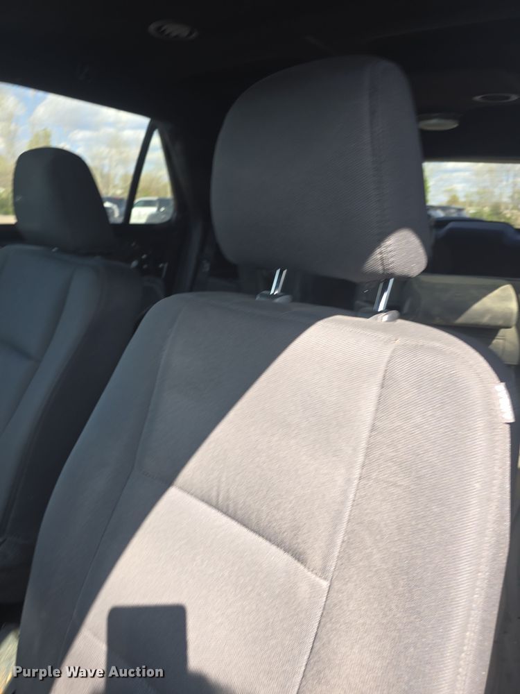 image for item DO7881 2017 Ford Explorer Police Interceptor  SUV