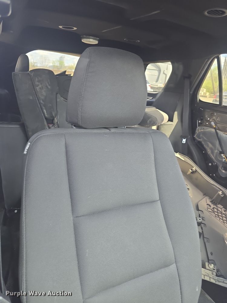 image for item DO7881 2017 Ford Explorer Police Interceptor  SUV