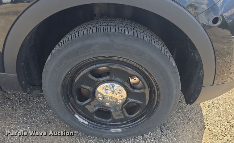 image for item DO7881 2017 Ford Explorer Police Interceptor  SUV