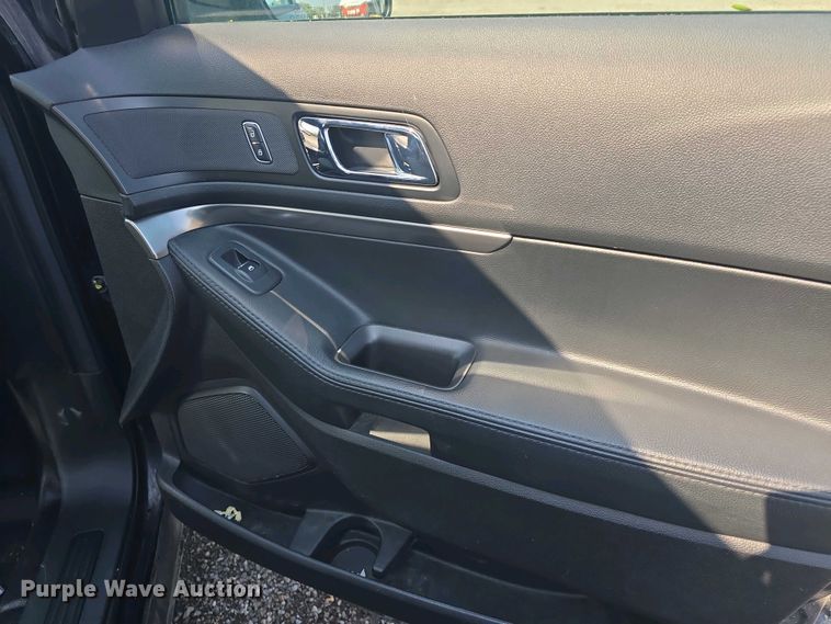 image for item DO7883 2017 Ford Explorer Police Interceptor SUV